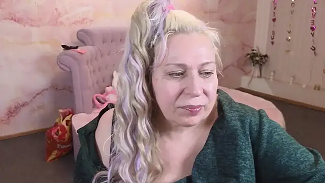 Penelope_Pinky webcam