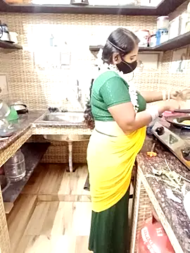 tamil_vennila - Tamil_Vennila's free webcam - UK Sex Cams