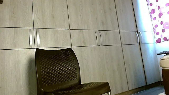 Muscle_Brown10 webcam