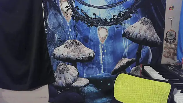 _hellostormy_ webcam