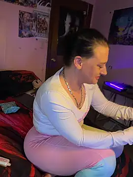 Milfshortcakes webcam