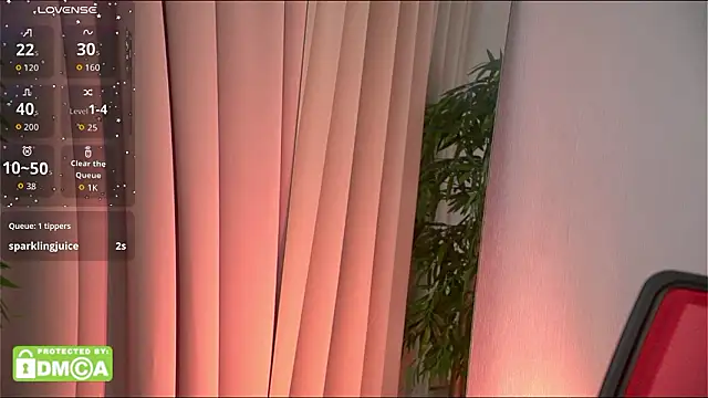 Olivia_Farrell webcam