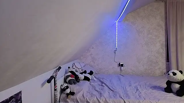 Blissmissataeses webcam