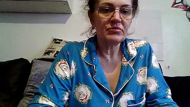 rubyyrosee - RubyyRosee's free webcam - UK Sex Cams