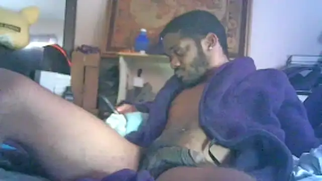 ON3YOULLN3VER_FIR3 webcam