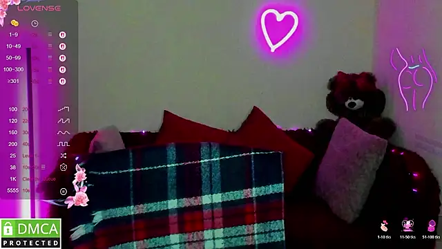 Alicia_love00 webcam