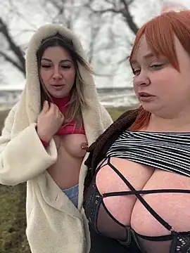 SweetCuteGirls1023 webcam