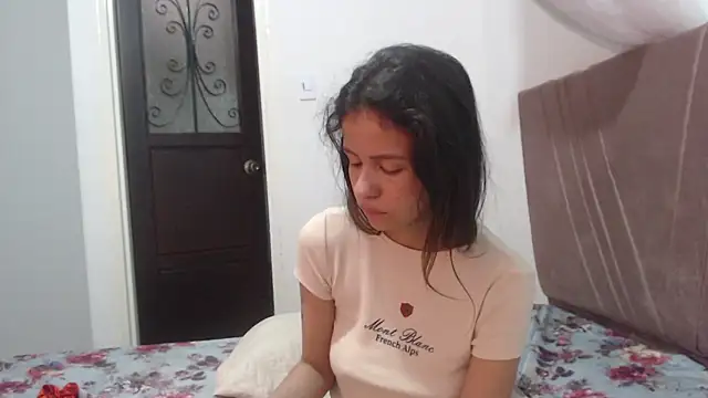 nathaly_jones_ webcam