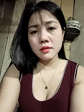 Ngocmai_lazdy webcam