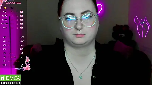 Alicia_love00 webcam