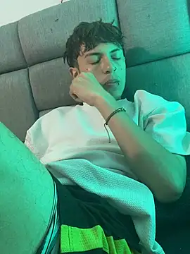 NaytonFreeman webcam