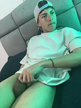 NaytonFreeman webcam