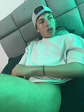 NaytonFreeman webcam