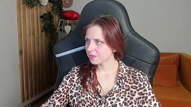 freyavey - FreyaVey's free webcam