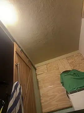 mikeylong - Mikeylong's free webcam