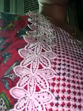 LOVELYKAJALBHABHI webcam