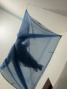 Mores1_Squirt webcam