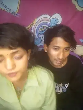 Freakingromance webcam