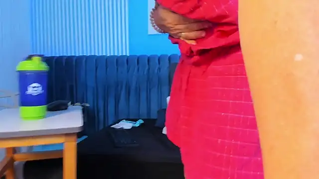 dahianeconnor webcam