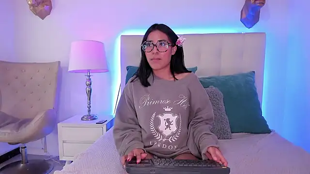 celeste_stonnes webcam