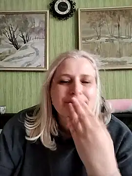 NyushaLollipop webcam