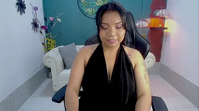 Elizabeth_Suan_ webcam