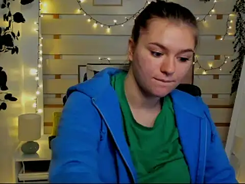 Josephine_Kiss webcam