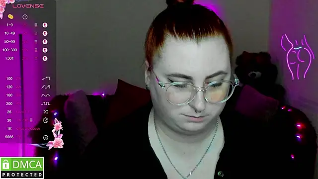 Alicia_love00 webcam