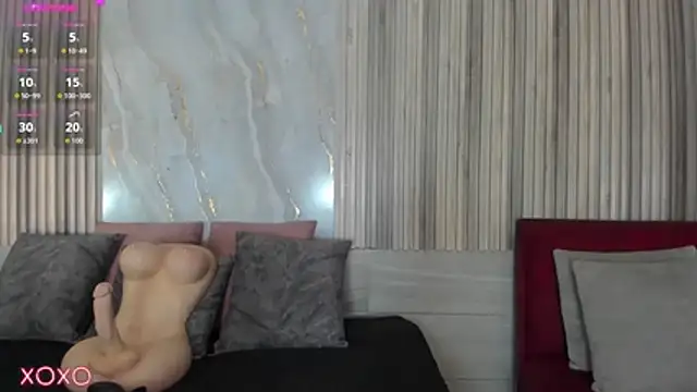 BriannaChelsea webcam