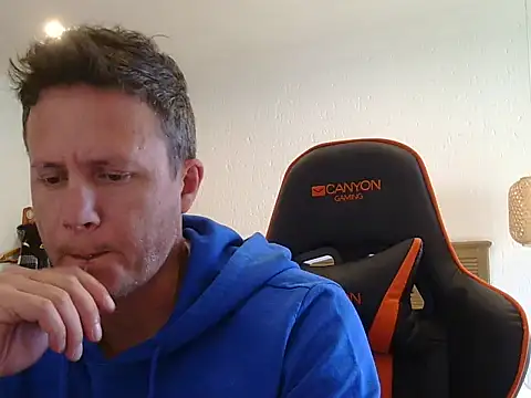 TroyDieselXXX webcam