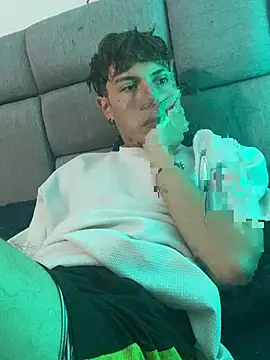 NaytonFreeman webcam