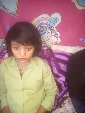 Freakingromance webcam