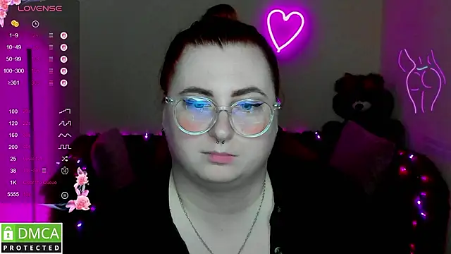 Alicia_love00 webcam