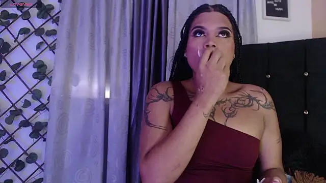 charlotte_brawn webcam