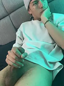 NaytonFreeman webcam