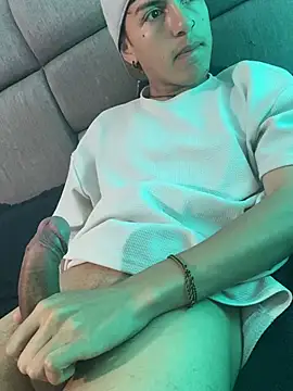 NaytonFreeman webcam