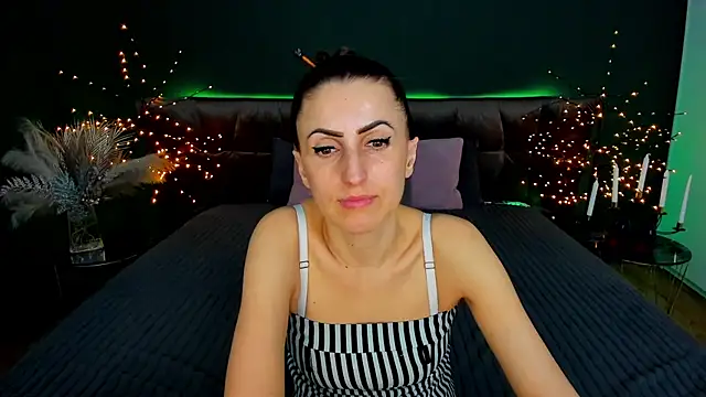 Rebecca_Diamond webcam