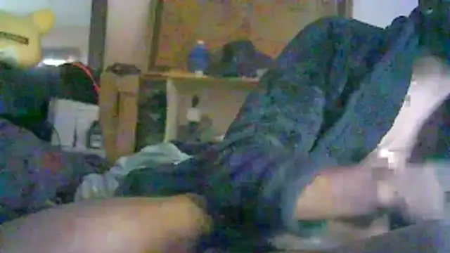 ON3YOULLN3VER_FIR3 webcam