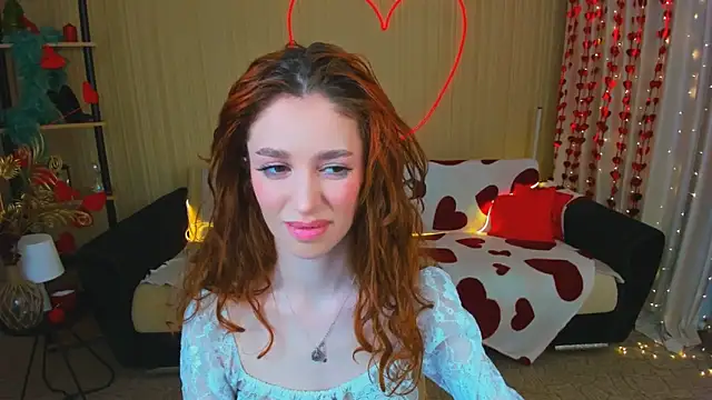 ChristinaConteeree webcam