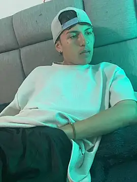 NaytonFreeman webcam