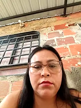 Dirty-Momm-Divorced-Hot webcam