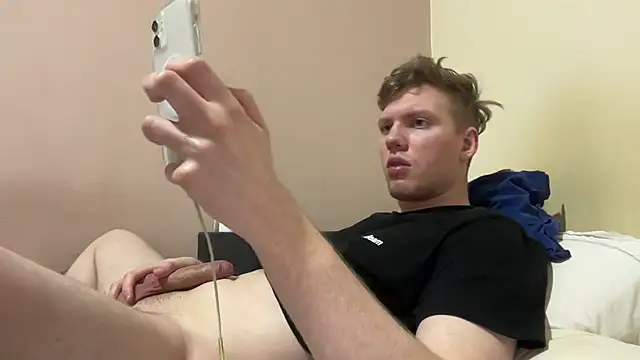 sexybooii6968 webcam