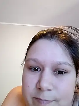 GlitterAuburn webcam