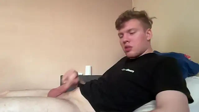 sexybooii6968 webcam