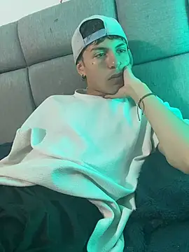 NaytonFreeman webcam