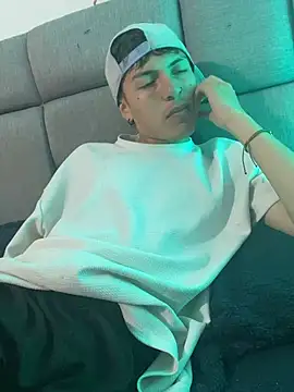 NaytonFreeman webcam