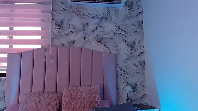 sofia_go_ - Sofia_go_'s free webcam - UK Sex Cams