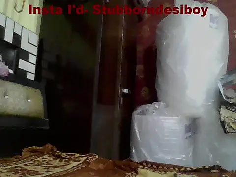 Stubborndesiboy webcam