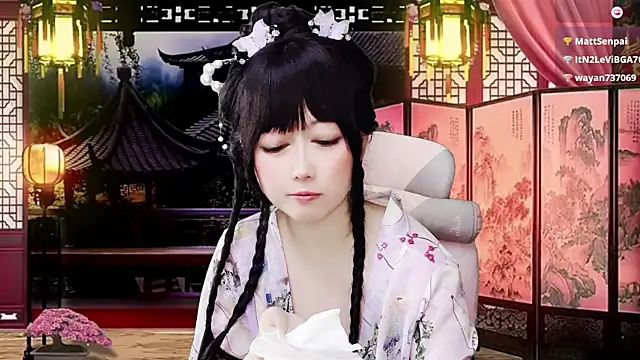 LuckyCute-Tutu webcam