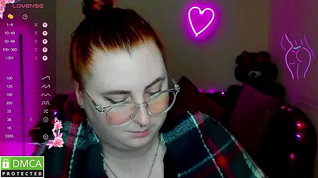 Alicia_love00 webcam